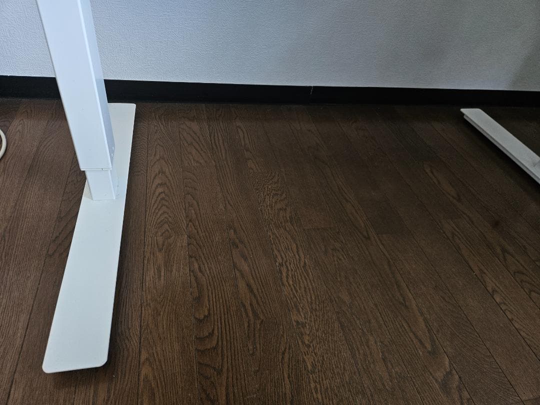 ✩7/7まで☆ IKEA TROTTEN トロッテン 昇降式 ※脚を分解して発送