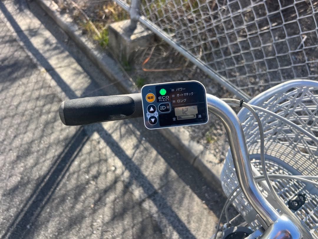 Panasonicエコナビ機能付き電動アシスト自転車26インチ良いバッテリー付き
