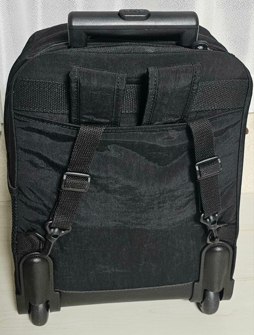 ☆Kiplingsキャリーケース☆黒☆