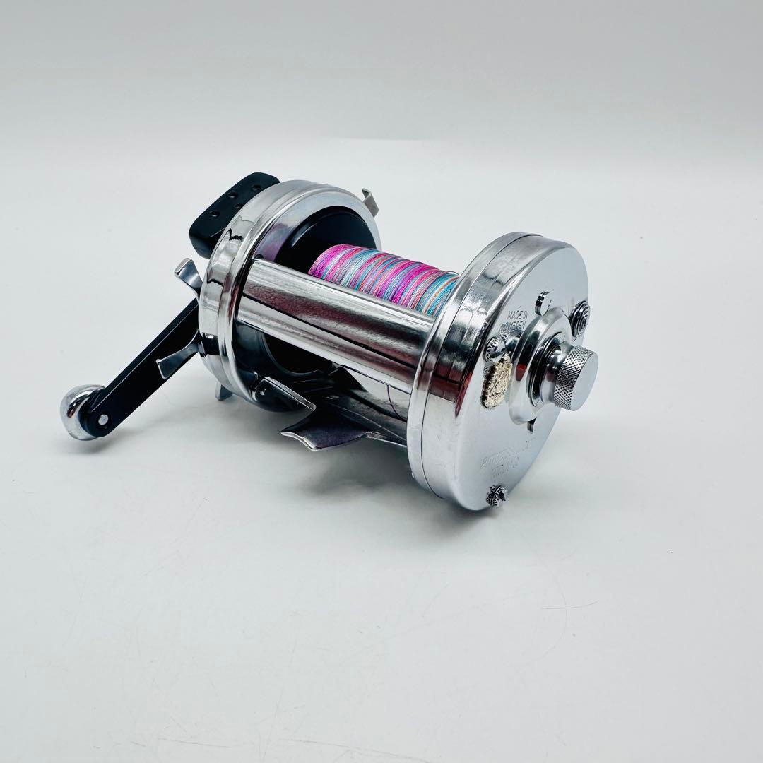 アブガルシア アンバサダー 10000C 両軸リール シルバー - メルカリ