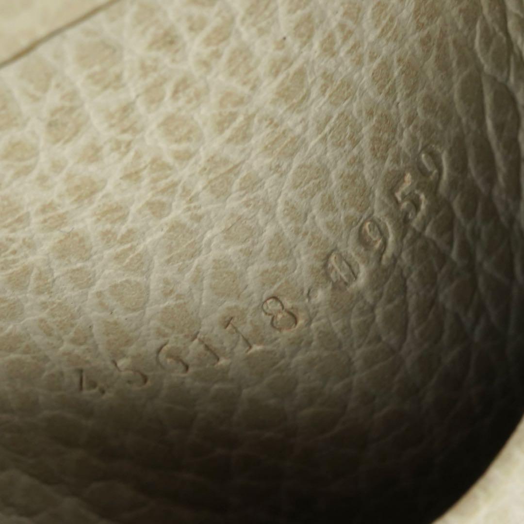 ✨未使用展示品・箱付き✨　GUCCI キーケース　GGライン マーモント　6連