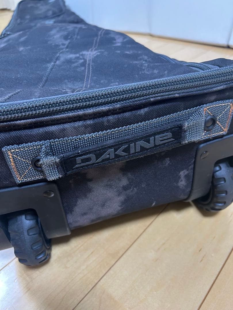 DAKINE カモフラ 迷彩 スノーボード 160cm キャリー付き 極美品