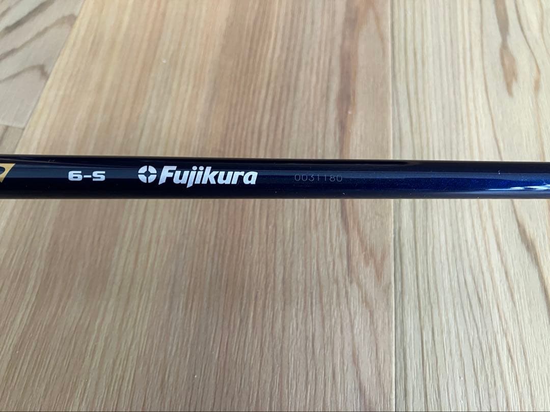 パラダイムトリプルダイヤ　ドライバー　ベンタスブルーTR 6S