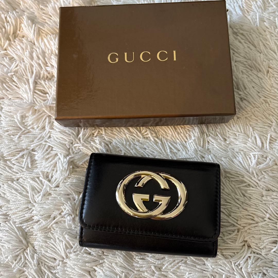 GUCCI ブラックレザーキーケース 箱付き