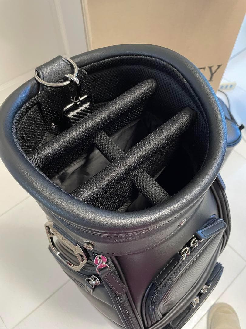 ☆マジェスティ.9インチ.黒.キャディバッグ.新品未使用