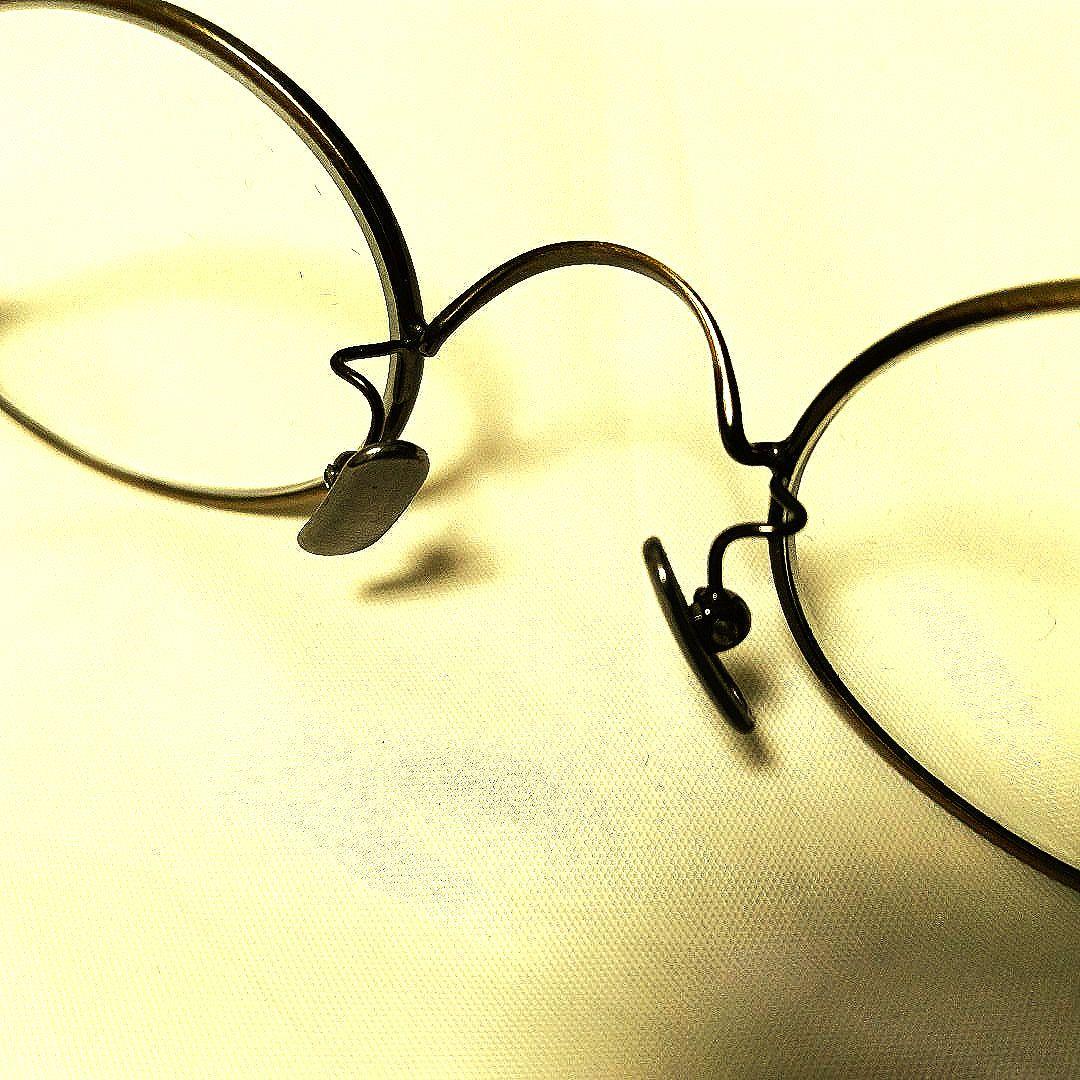 美品　ルノア M5-01　メタルフレーム　オーバル　アンティークゴールド 　中古