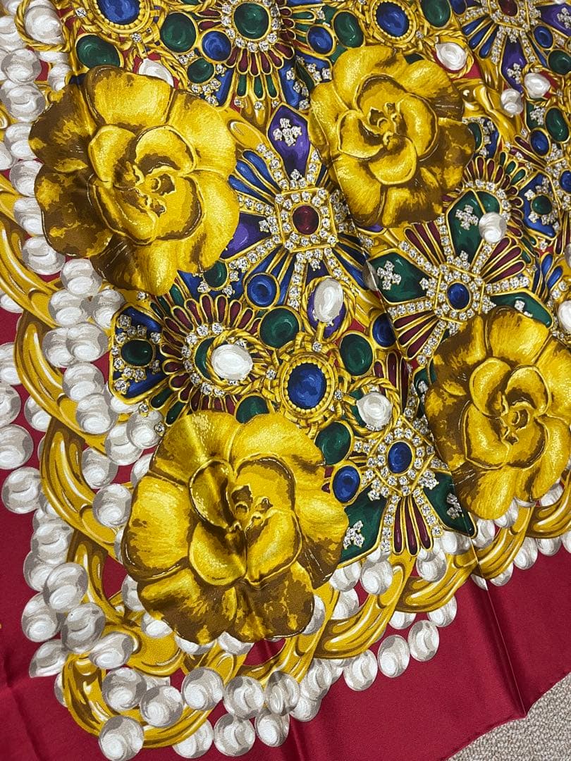 CHANEL 大判スカーフ