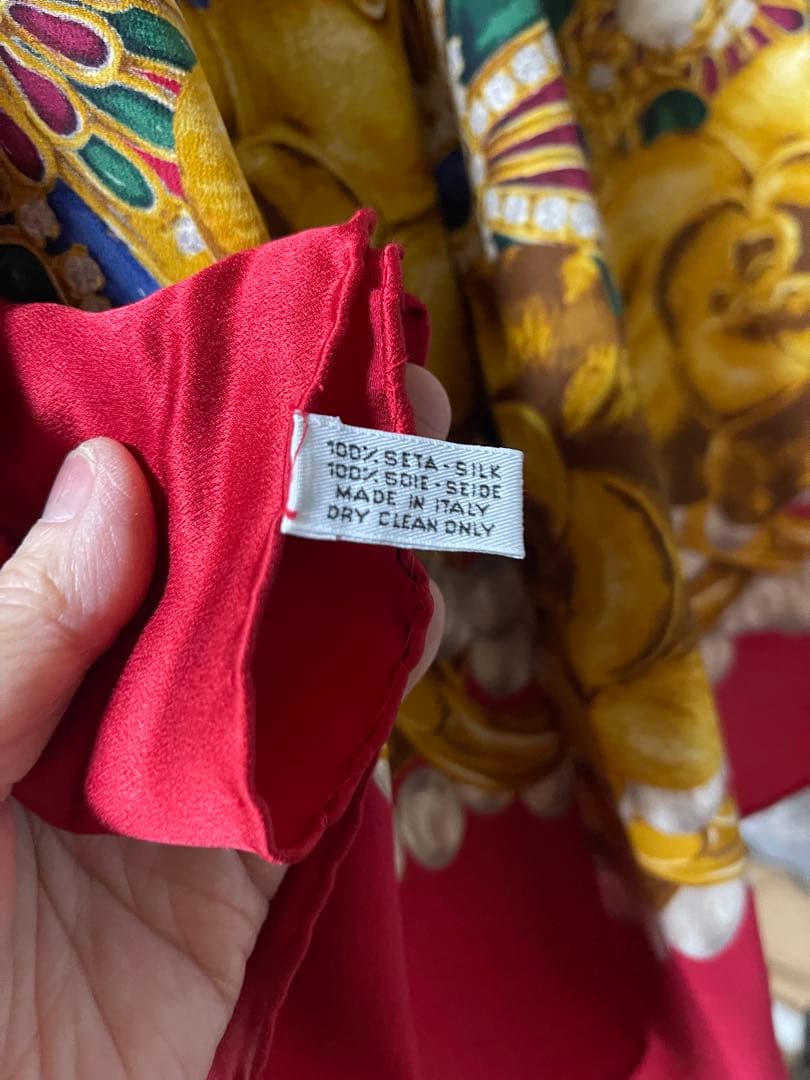 CHANEL 大判スカーフ