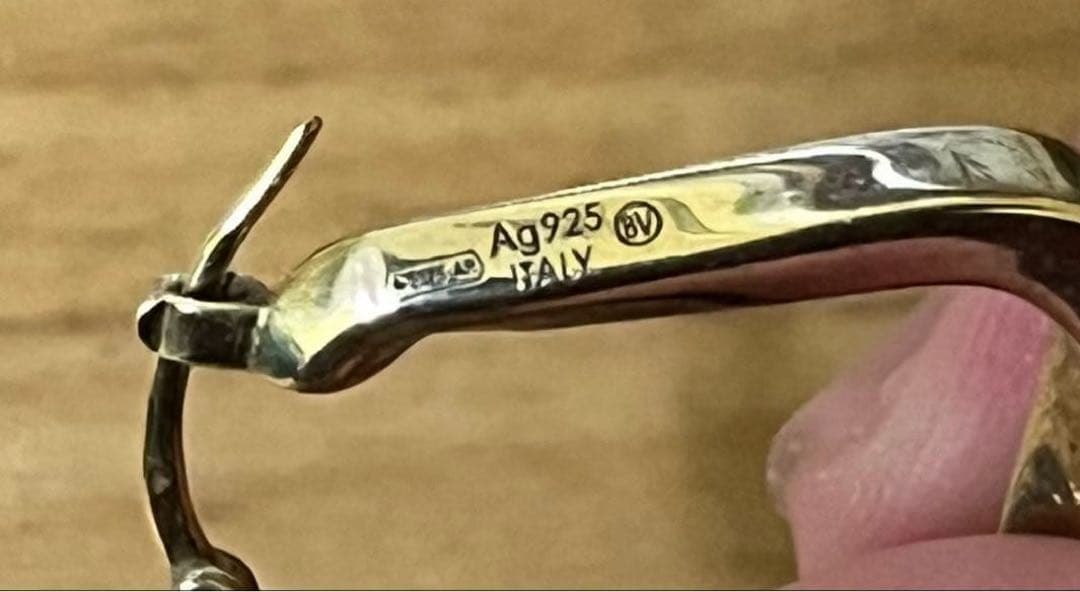 ボッテガヴェネタ トライアングルピアス ゴールド シルバー925