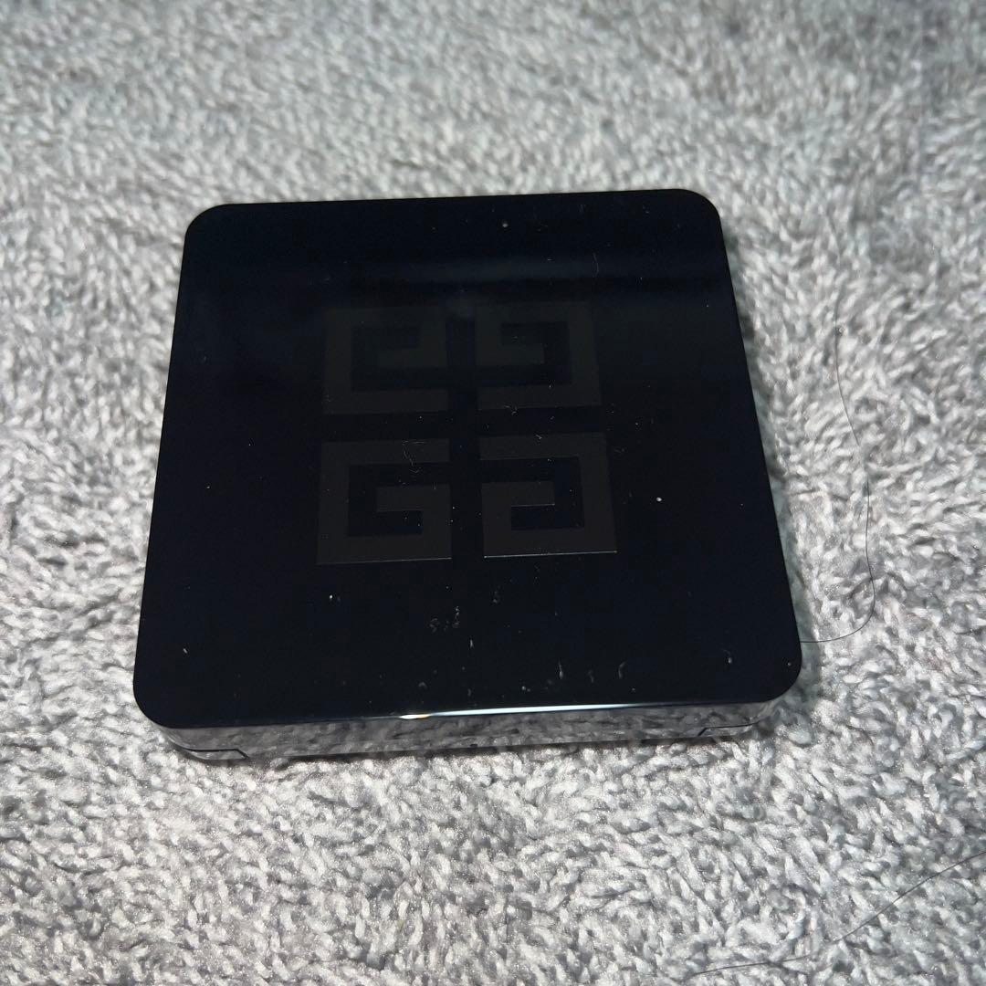 【新品未使用】ソワンノワール　UVコンパクト