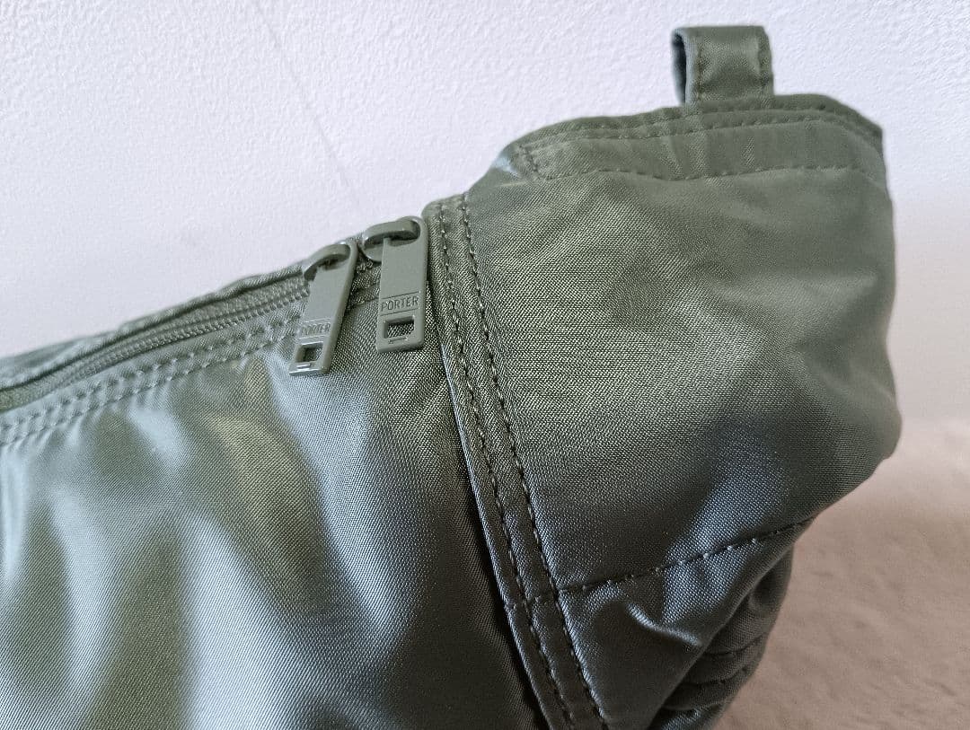 PORTER TANKER セージグリーン ボディバッグ(L) 未使用級 2025年最新