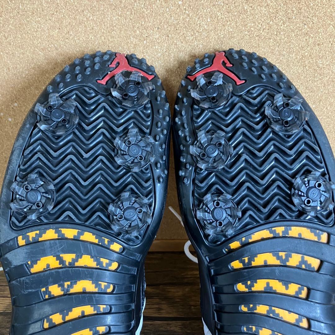 （K25560）ナイキ エアジョーダン12 ロー ゴルフ \"タクシー\" 27㎝