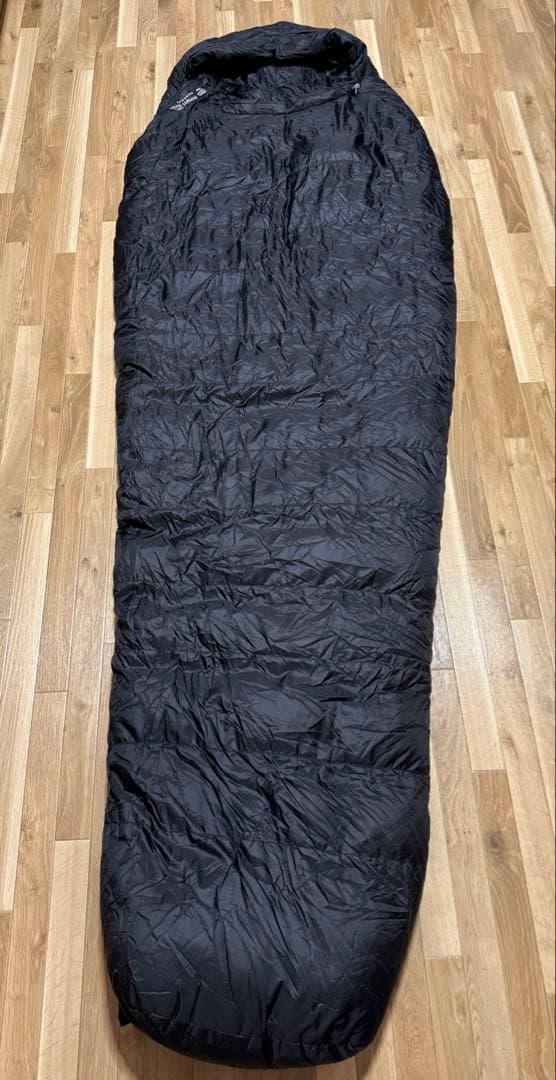 【ISUKA×naturam】ダウンシュラフ ニルギリEXN ブラック