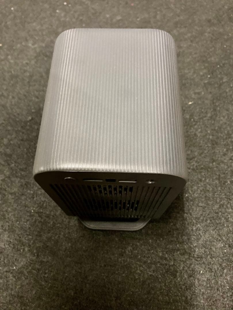 TCL C1 GTV ポータブルプロジェクター　極美品！