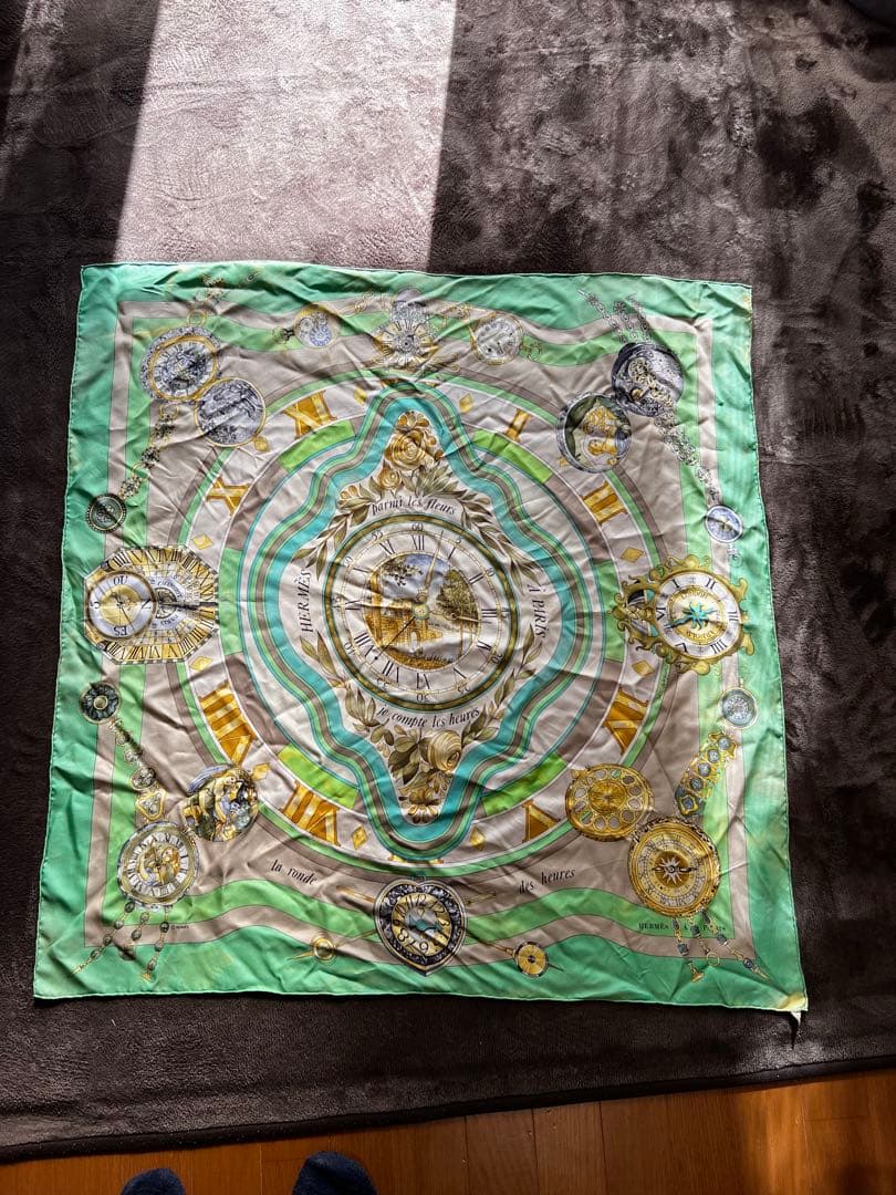 HERMES 時計モチーフ シルクスカーフ 約87×87 ジャンク扱い - 小物人気