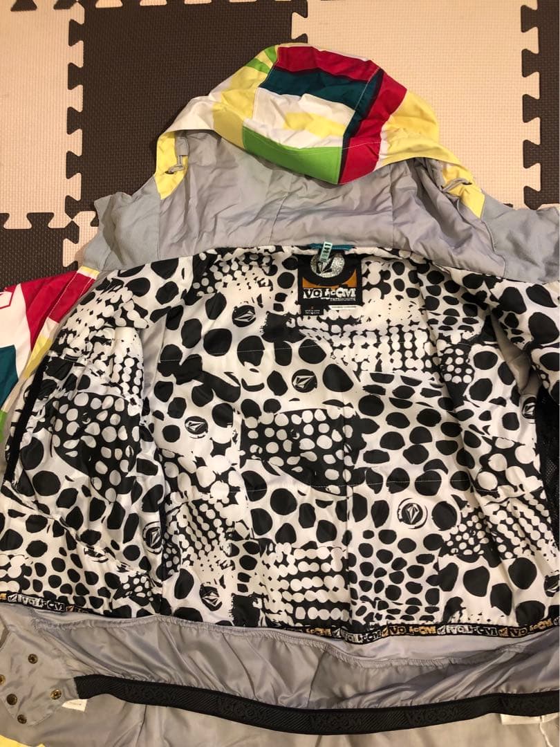 美品★ボルコムウエア＆BONFIREパンツセット