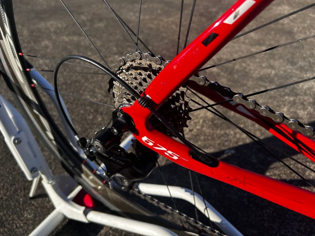 きまぐれ値引き！LOOK 675 light ロードバイク フルカーボン　レッド