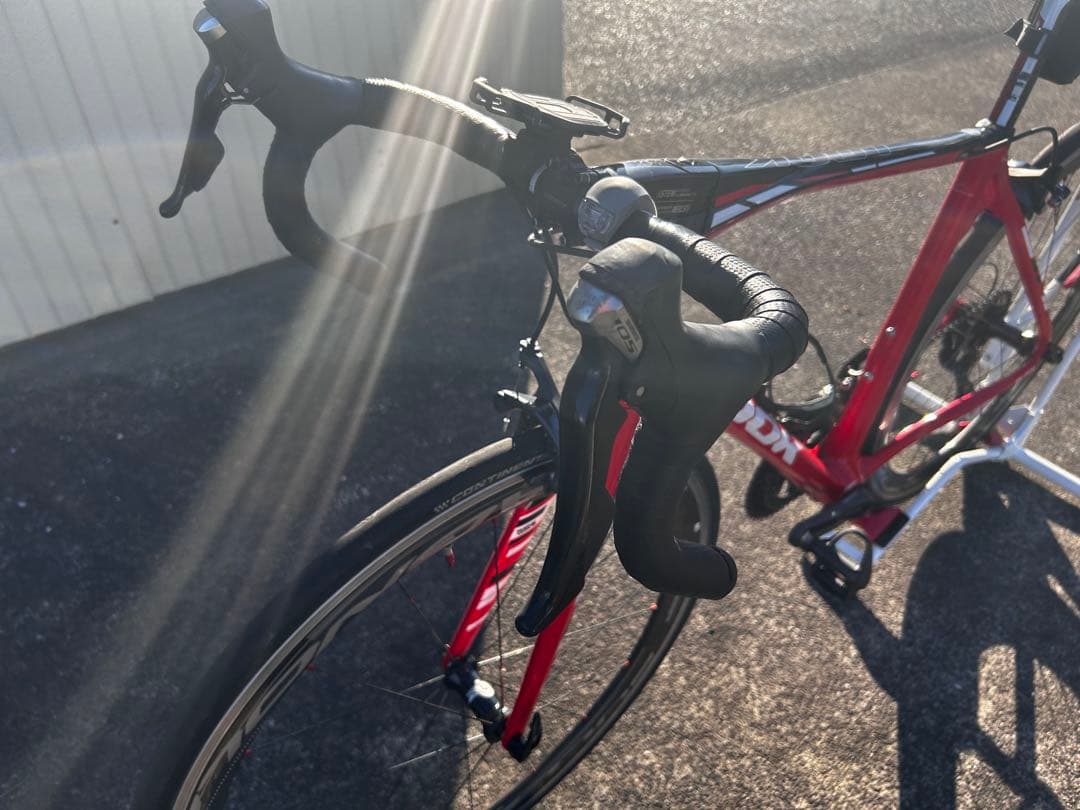 きまぐれ値引き！LOOK 675 light ロードバイク フルカーボン　レッド