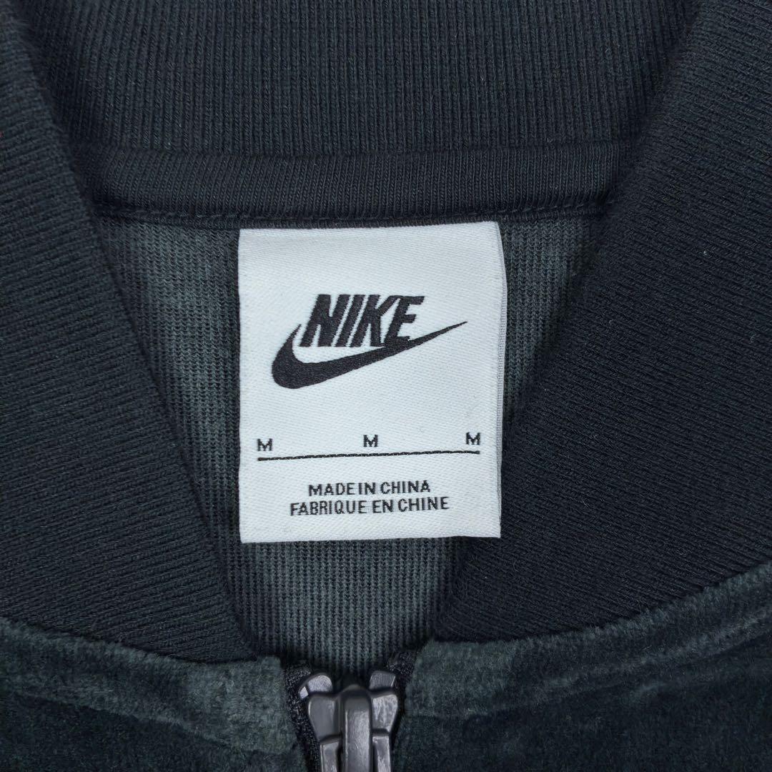 美品　ナイキ　ベロア　ワンポイントロゴ　刺繍ロゴ　トラックトップ　M　ブラック