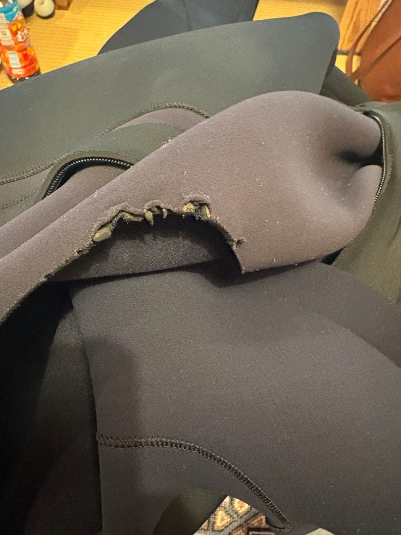 メロー ウェットスーツ　セミドライ　Lサイズ