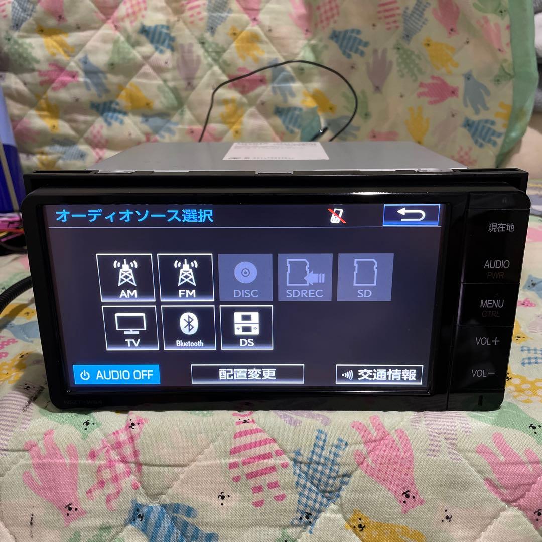 NSZT-W64 トヨタ純正ナビ　　4670D
