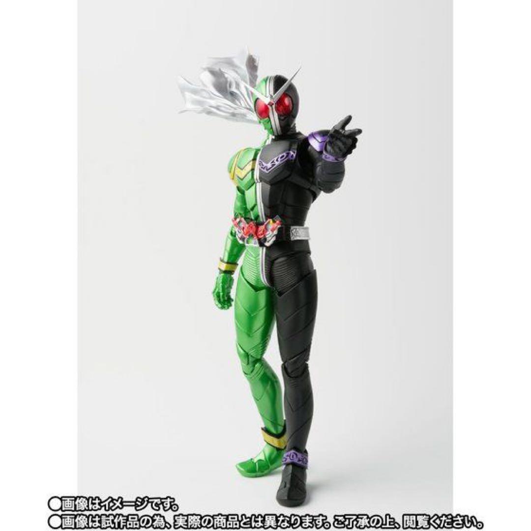S.H.Figuarts（真骨彫製法） 仮面ライダーW サイクロンジョーカー