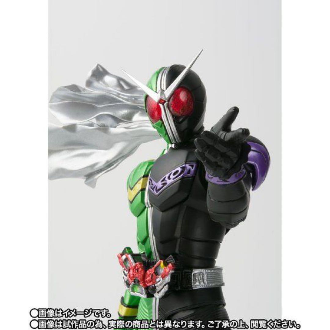 S.H.Figuarts（真骨彫製法） 仮面ライダーW サイクロンジョーカー