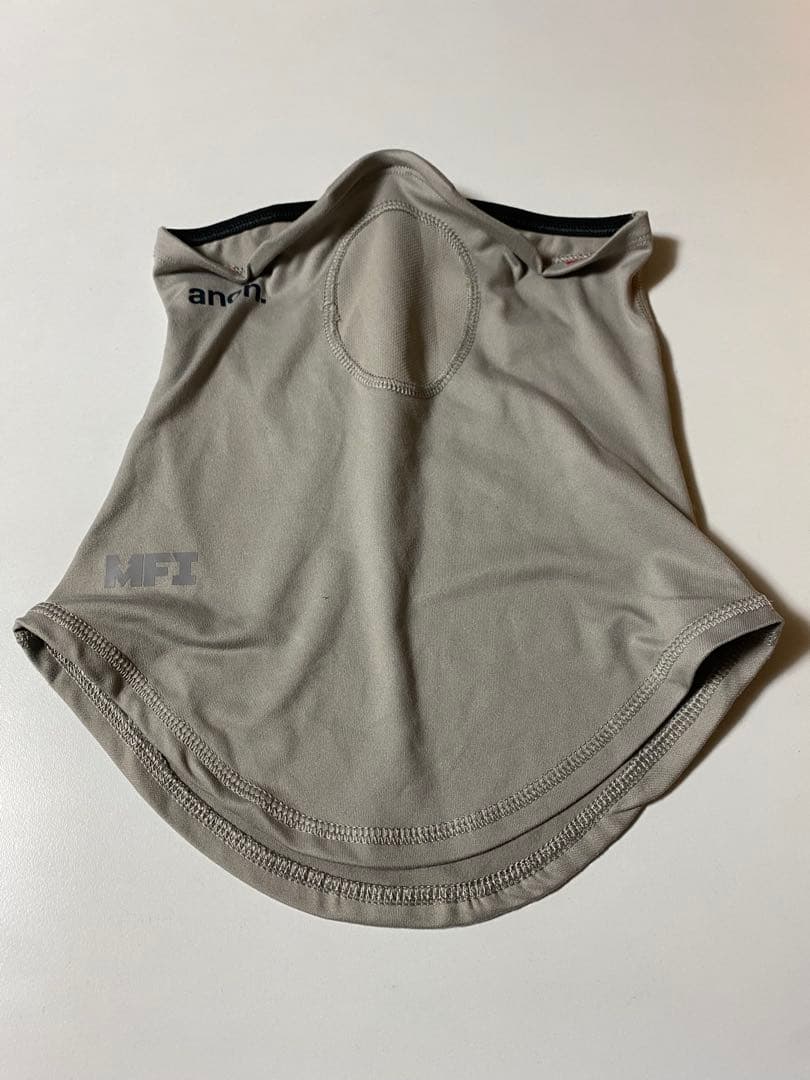 まるで屍の様だ様専用 anon m4 ゴーグル MFIマスク2枚セッ