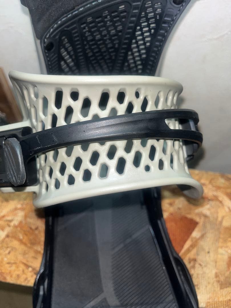 バートン　上位機種　MALAVITA Mサイズ