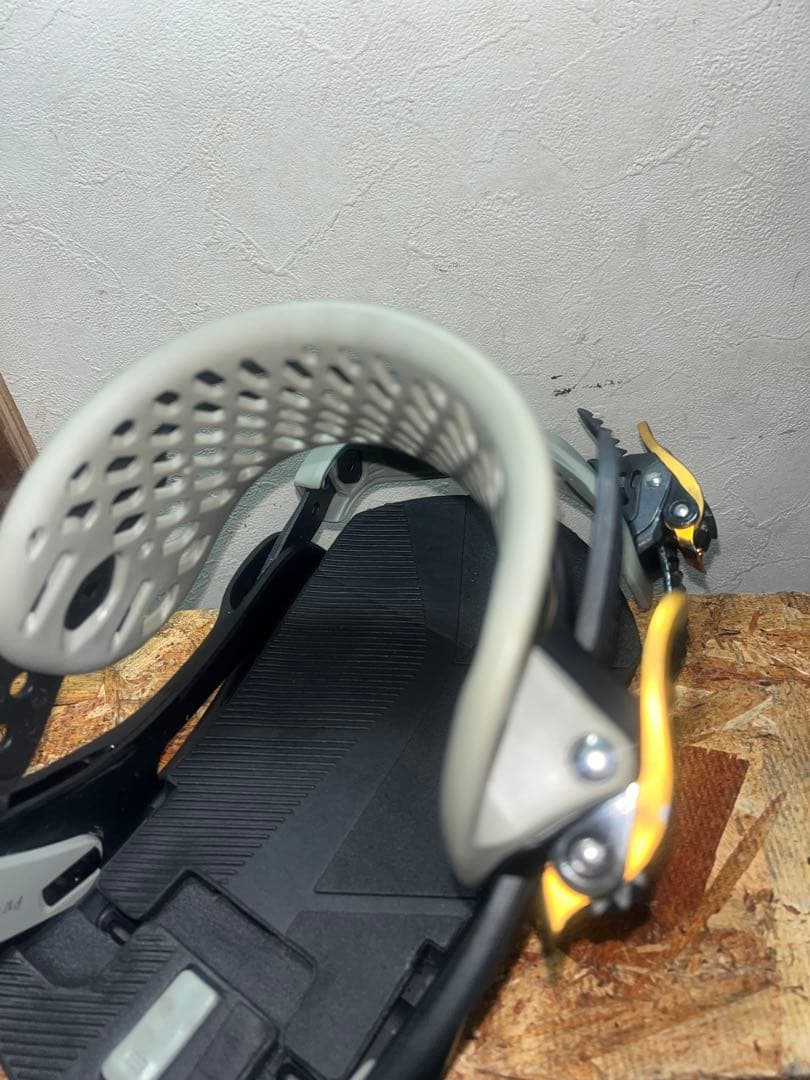 バートン　上位機種　MALAVITA Mサイズ