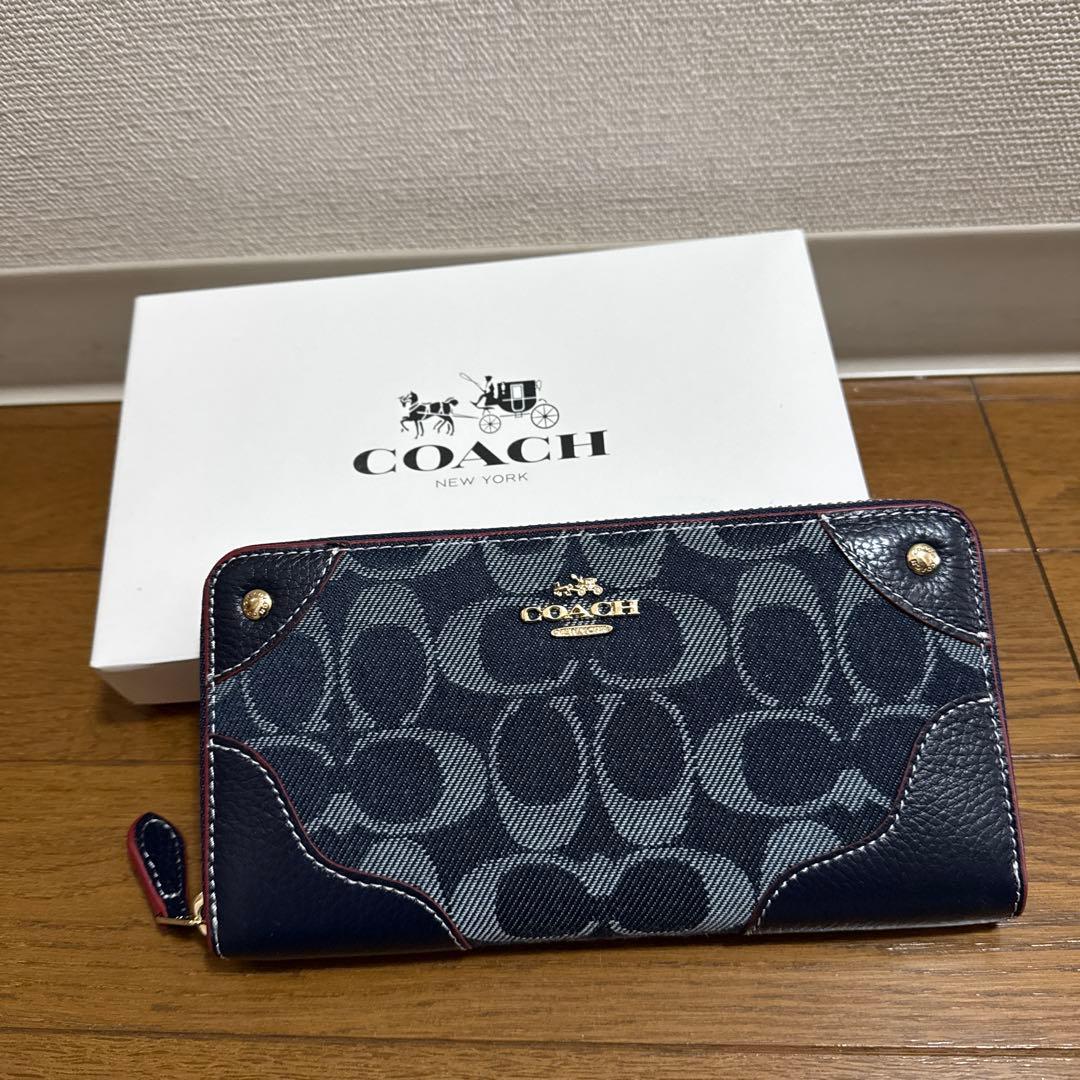美品 COACH コーチ 長財布 シグネチャーデニムの通販はau PAY