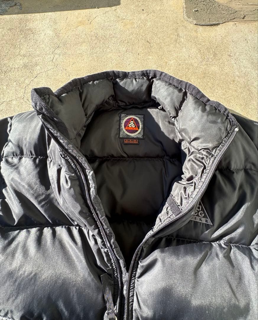 NIKE ACG ブラック ダウンジャケット 旧ロゴ