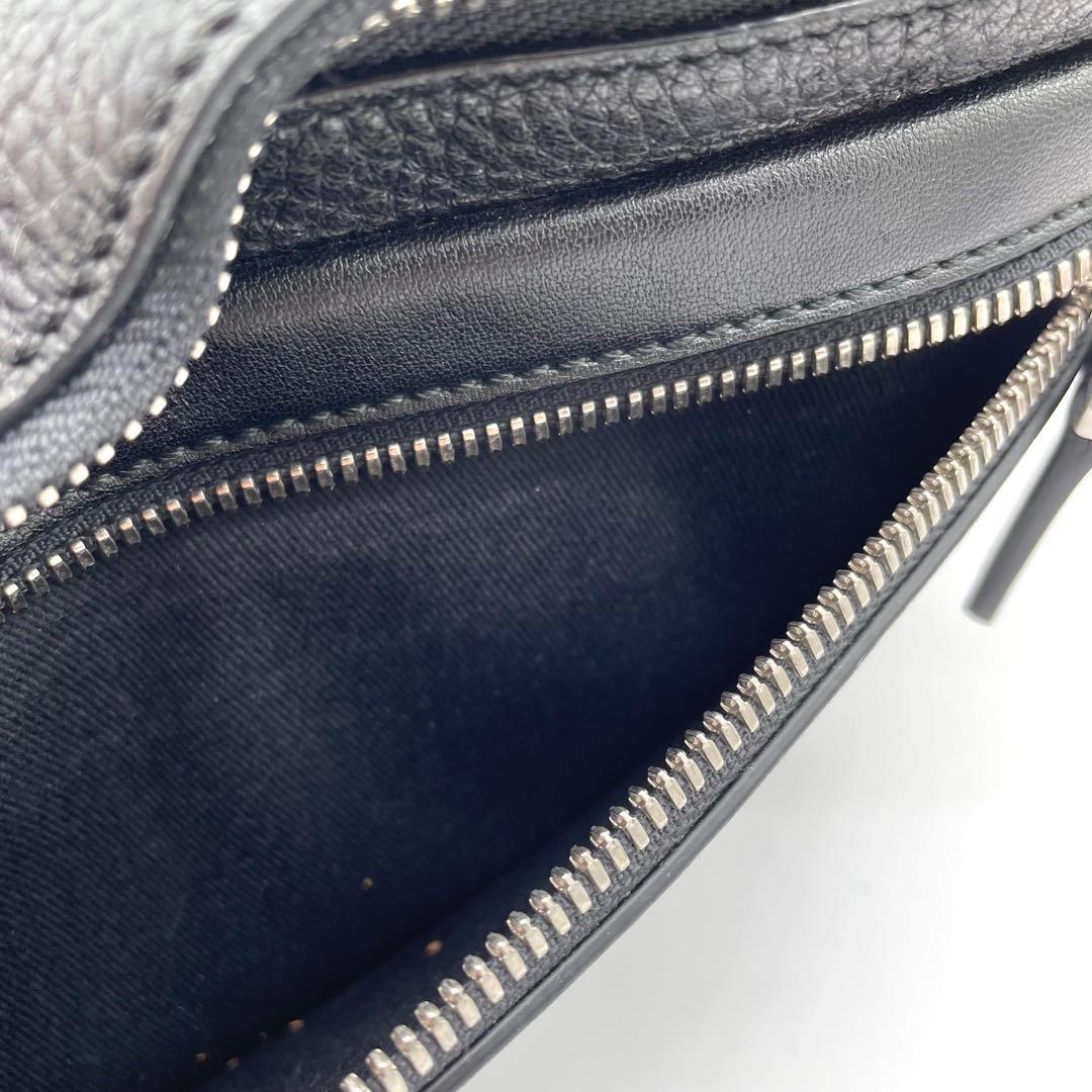 【極美品】バリー　ボディバッグ　ロゴ型押し　シルバー金具　レザー　黒