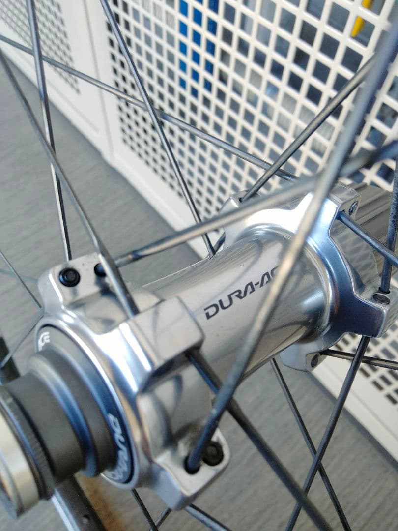 SHIMANOシマノ　デュラエースホイール　WH-7900　C24