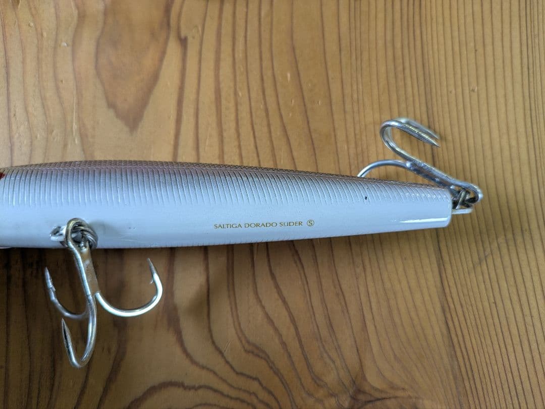 ルアーまとめ売り 9個 DAIWA シマノ ウッドプラグ 　マグロ ヒラマサに!