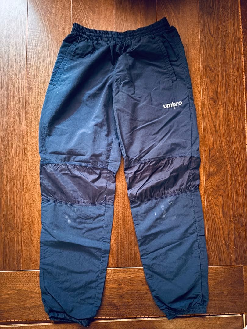 Umbro フード付ピステ上下セットアップM フットサル - メルカリ