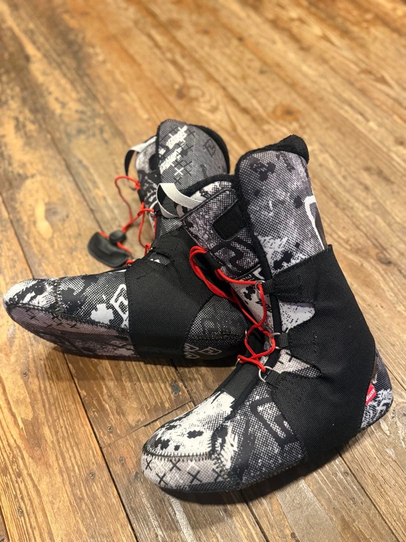 DEELUXE INDEPENDENT 26.5cm 未使用