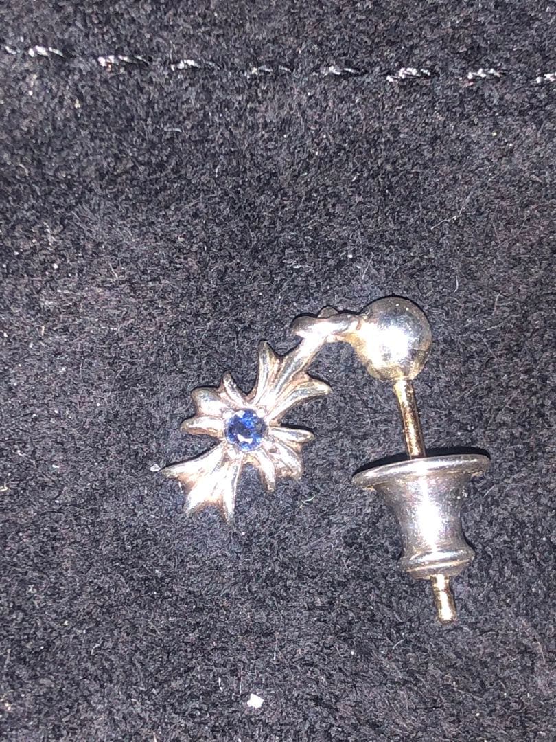 クロムハーツ タイニーECHプラスドロップ 2 サファイア/タイニーeピアス