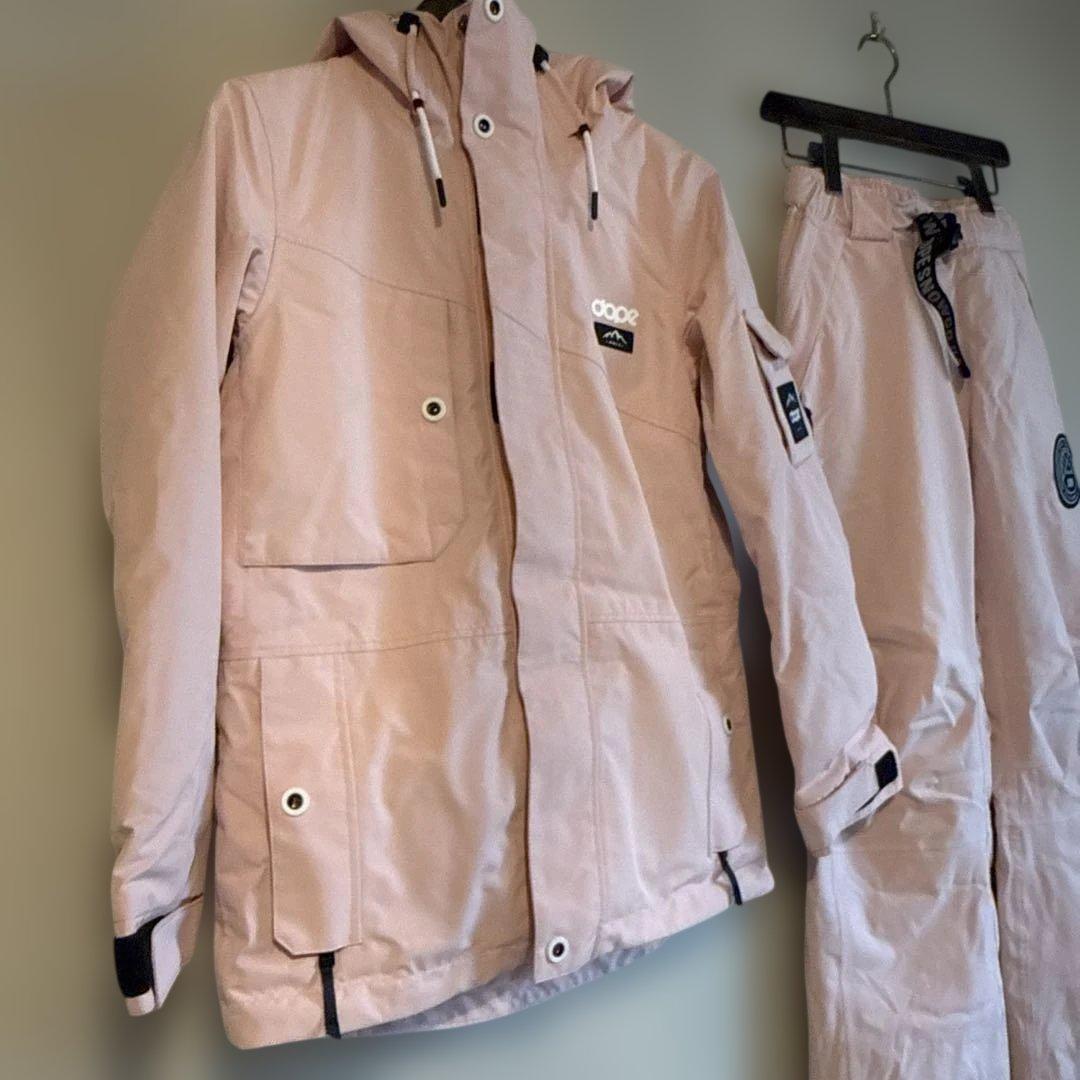  ピンク スノーボードウェア セットxxs　美品