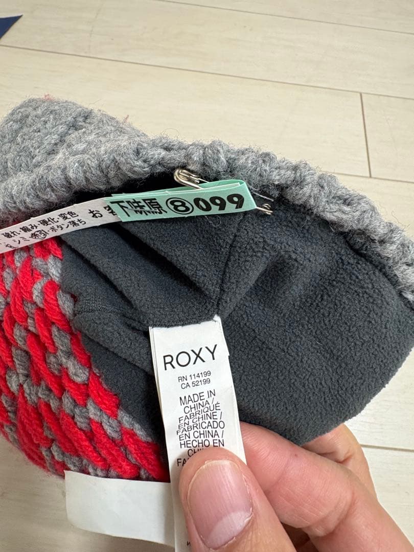 レディース　スノーボードウェアセット（ジャケット・パンツ・手袋・ゴーグル、帽子）