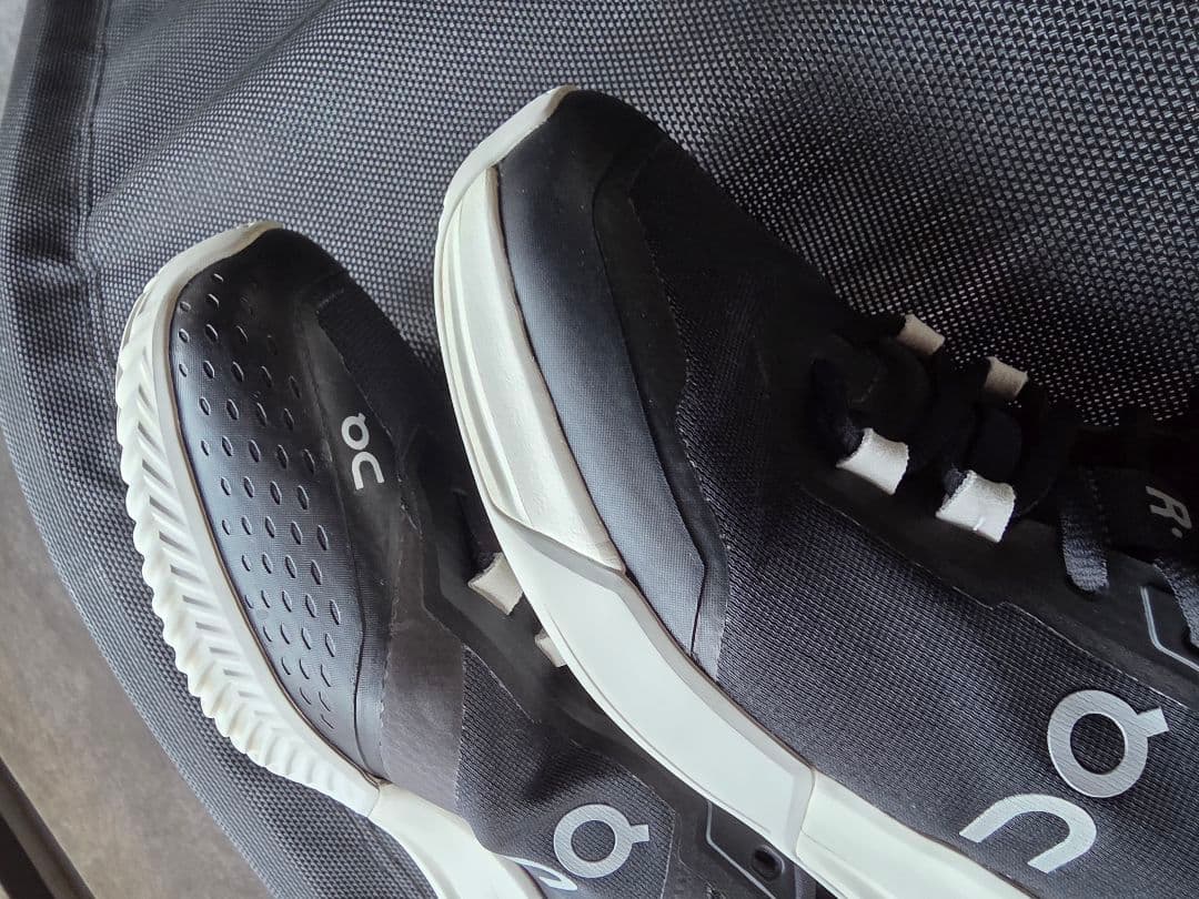 シューズ(男性用) On THE ROGER Advantage Pro Clay 28.0cm