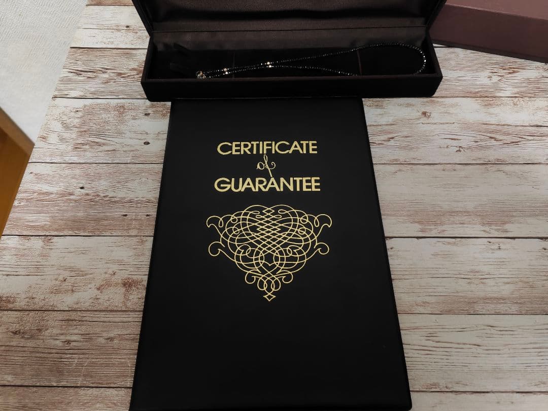 ラフォーレ ブラックダイヤモンド ネックレス K18WG 20.0ct