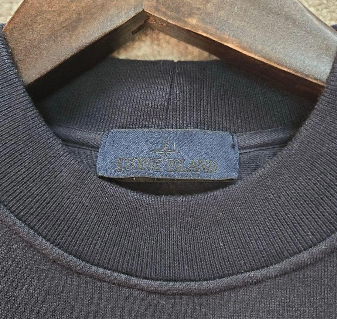 希少品ゴーストタグ【STONE /ストーンアイランド】スウェット