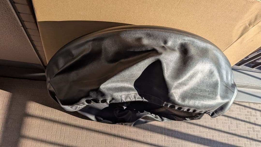 ランドローバー　ディフェンダー（DEFENDER） タイヤカバー