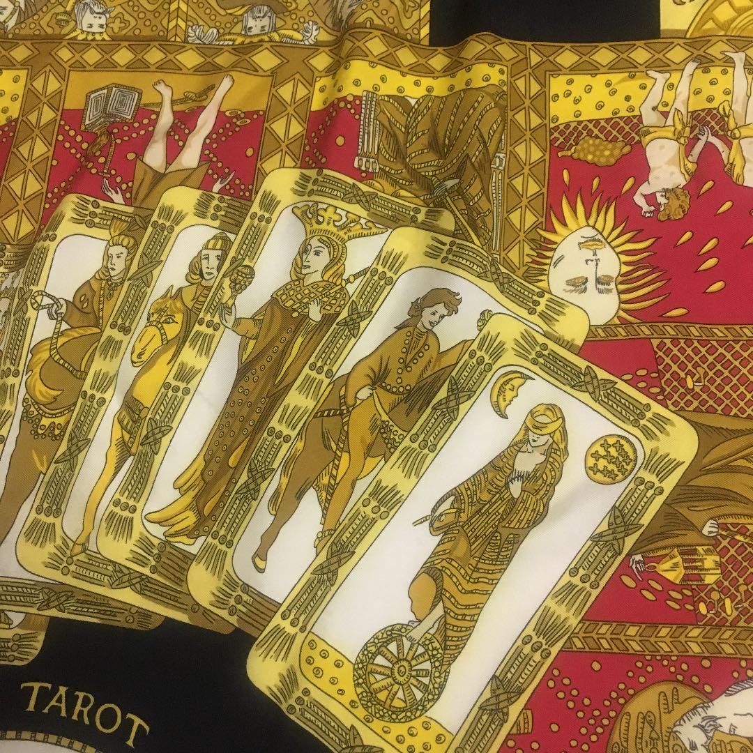良デザイン　HERMES エルメス　スカーフ　LE TAROT シルク　カレ90