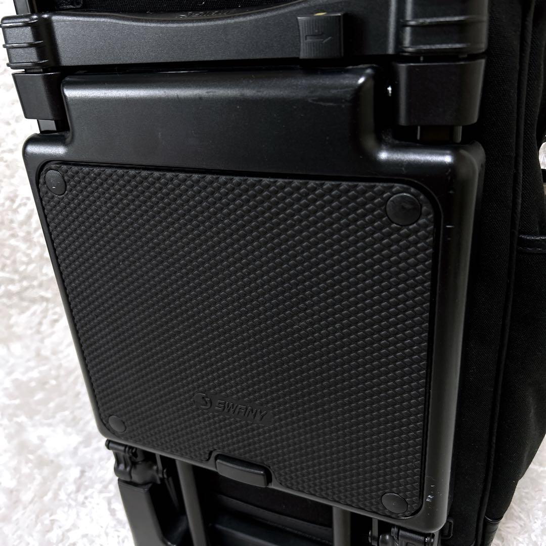 美品✨SWANY キャリーケース　座面付き　4輪　ブラック　機内持ちサイズ