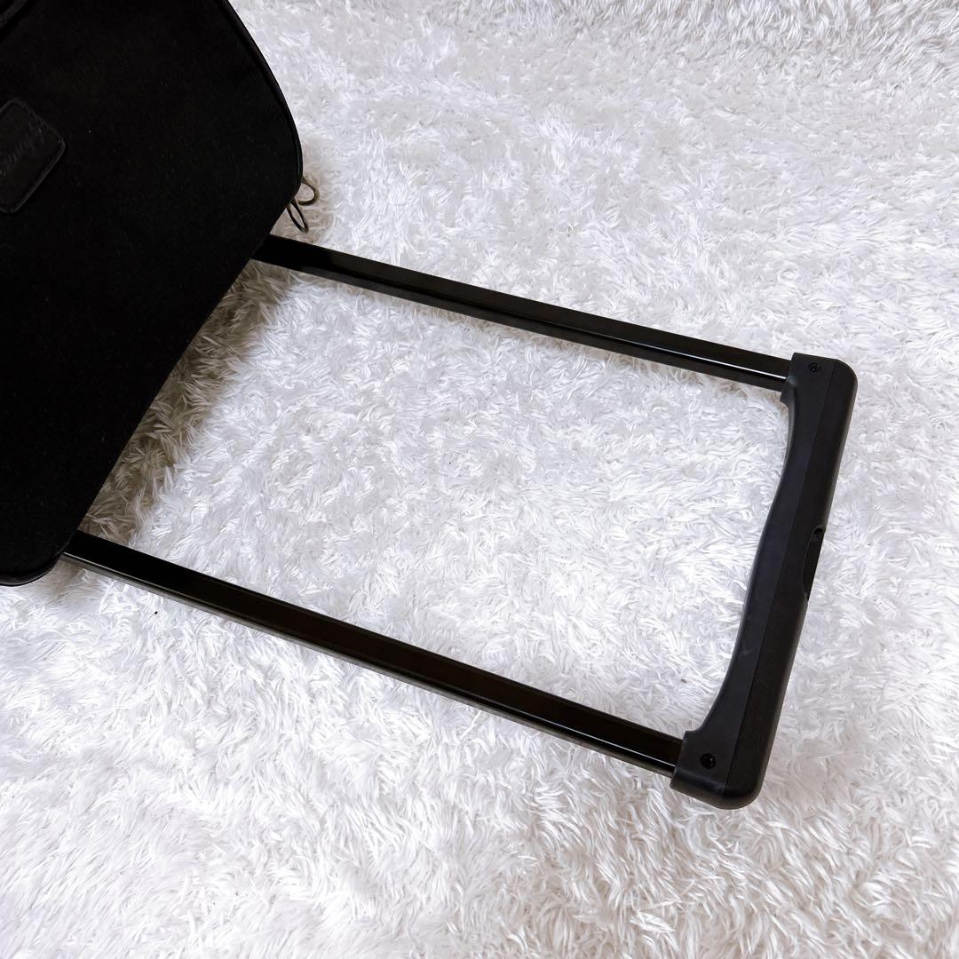 美品✨SWANY キャリーケース　座面付き　4輪　ブラック　機内持ちサイズ