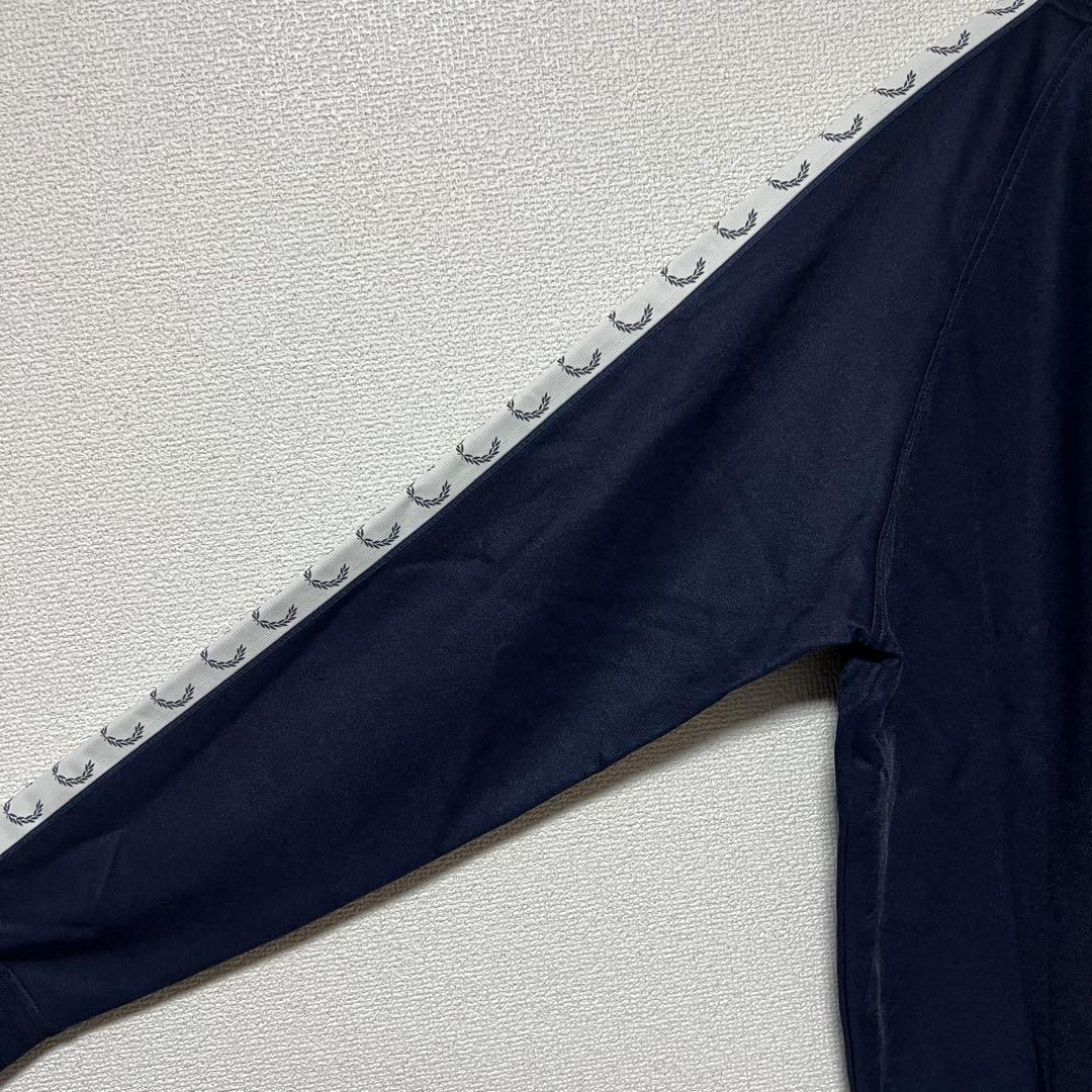 【フレッドペリー】Taped Track Jacket トラックジャケット