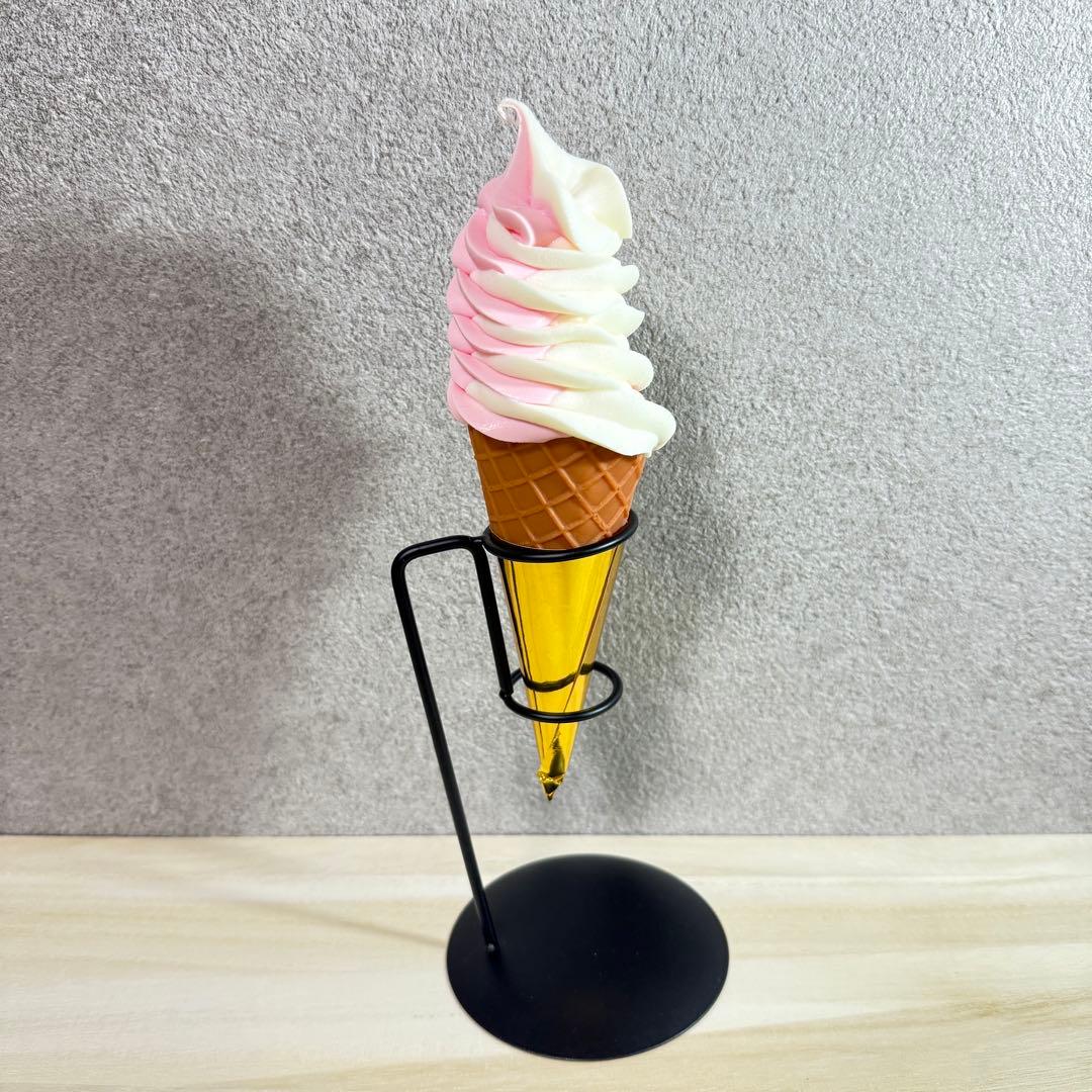 食品サンプル ソフトクリーム バニラ ストロベリーミックス スタンド