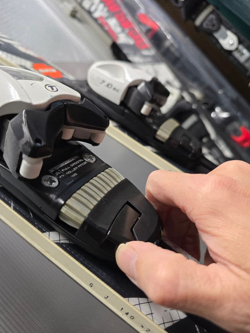 OGASAKA TRIUN G-J 140cm 子供スキー板　調整ビンディング